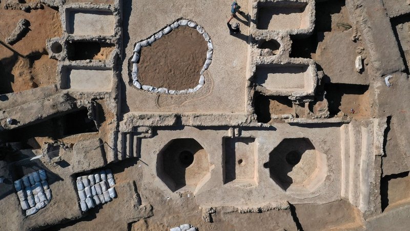 Israeli archaeologists uncover 'world's largest' Byzantine-era winery