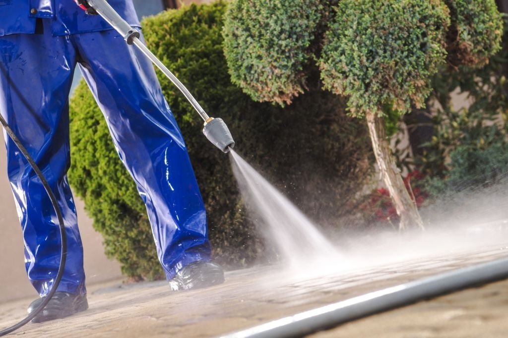 Benefits of A 2-in-1 Pressure Washer